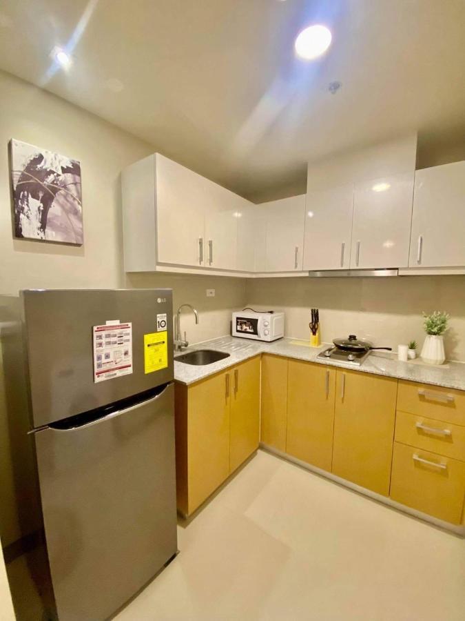 Uptown Parksuites Taguig Exterior foto